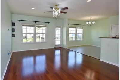 8021 Hinsdale Ln, South Fayette, PA 15057 - Photo 10