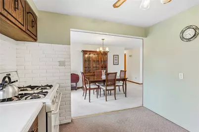 143 W Patty Lane, Monroeville, PA 15146 - Photo 14