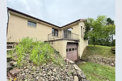 8321 E Van Buren Dr, Pittsburgh, PA 15237 - Photo 4