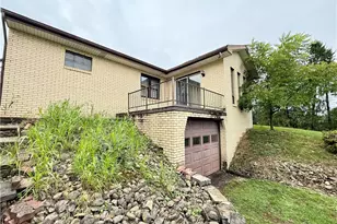 8321 E Van Buren Dr, Pittsburgh, PA 15237 - Photo 4