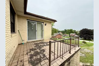 8321 E Van Buren Dr, Pittsburgh, PA 15237 - Photo 6