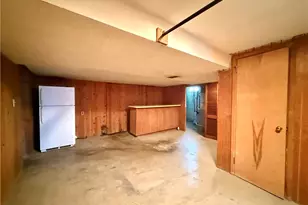 8321 E Van Buren Dr, Pittsburgh, PA 15237 - Photo 24