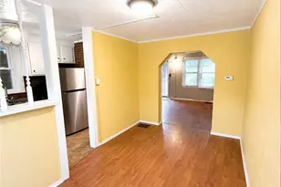 7712 1/2 Francis St, Pittsburgh, PA 15218 - Photo 4