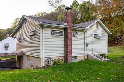 181 Firden Ln, Elizabeth Twp/Boro, PA 15037 - Photo 2