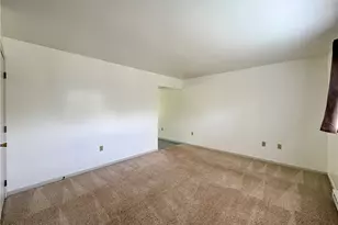 216 Pleasantview Dr, Ohioville, PA 15059 - Photo 4