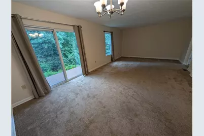 862 Sunset Circle, Cranberry Township, PA 16066 - Photo 4