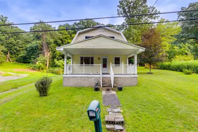 12 Rhodes Ave, Aleppo, PA 15143 - Photo 2