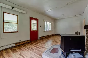 12 Rhodes Ave, Aleppo, PA 15143 - Photo 16