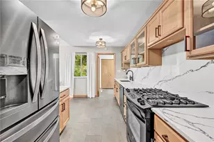 110 Clarks Ln, Adams Township, PA 16046 - Photo 6