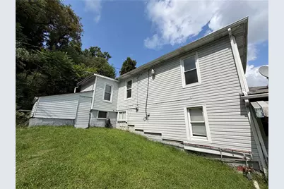 22 Virginia Ave, Fallowfield, PA 15022 - Photo 2