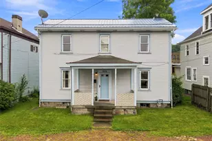 1026 Washington Ave, Monaca, PA 15061 - Photo 1