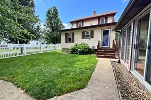 610 Spring St, Grove City Boro, PA 16127 - Photo 6