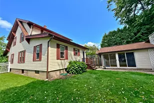610 Spring St, Grove City Boro, PA 16127 - Photo 4