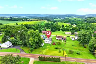 1215 Village Rd, Mount Pleasant Township, PA 15666 - Photo 14