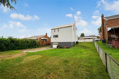 1339 Edgewood Dr, West Homestead, PA 15120 - Photo 20