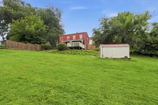 9 1/2 E Pitt St, Canonsburg, PA 15317 - Photo 26