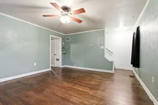 9 1/2 E Pitt St, Canonsburg, PA 15317 - Photo 12