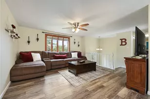 171 Sylvania Dr, South Park, PA 15236 - Photo 1