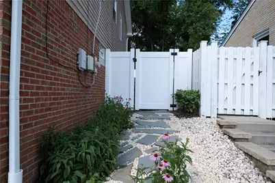 558 Foltz Dr, Pittsburgh, PA 15147 - Photo 28