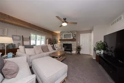 558 Foltz Dr, Pittsburgh, PA 15147 - Photo 12