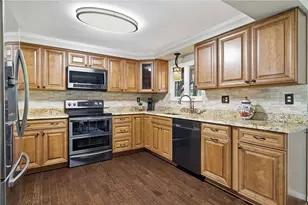 124 Shellbark St, Jefferson Hills, PA 15025 - Photo 10