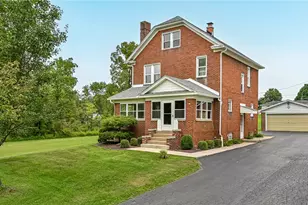 26 Overlook Ln, Bessemer, PA 16112 - Photo 2