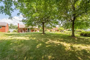 6347 Crestview Dr, South Park, PA 15129 - Photo 1
