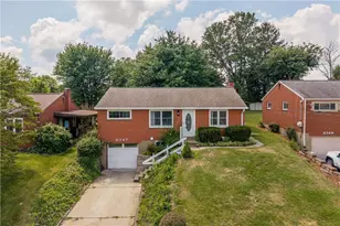 6347 Crestview Dr, South Park, PA 15129 - Photo 1