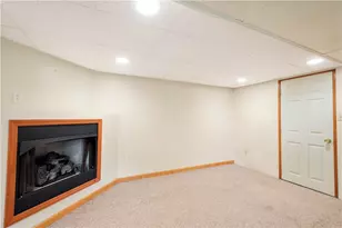 6347 Crestview Dr, South Park, PA 15129 - Photo 20