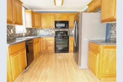 118 Whitney Dr, Cranberry Township, PA 16066 - Photo 8