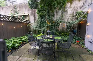 450 Country View Ct, Pittsburgh, PA 15205 - Photo 14