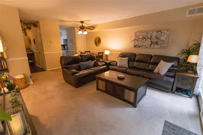450 Country View Ct, Pittsburgh, PA 15205 - Photo 4
