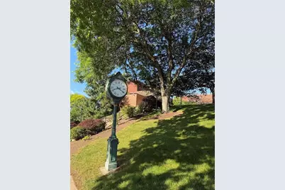450 Country View Ct, Pittsburgh, PA 15205 - Photo 18