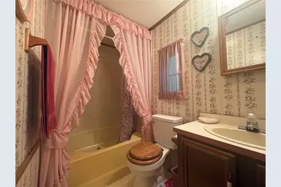 106 Painter Ln, Lancaster Township, PA 16037 - Photo 22