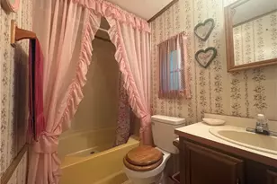 106 Painter Ln, Lancaster Township, PA 16037 - Photo 22