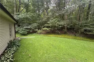 106 Painter Ln, Lancaster Township, PA 16037 - Photo 4