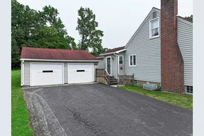 2433 Ridgewood Ct, Shenango Township, PA 16101 - Photo 4