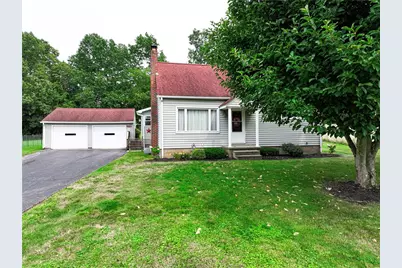 2433 Ridgewood Ct, Shenango Township, PA 16101 - Photo 2