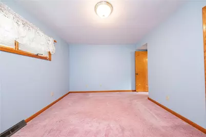 2433 Ridgewood Ct, Shenango Township, PA 16101 - Photo 18