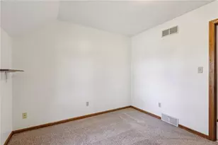 4302 Mitchell Rd, Neshannock Township, PA 16105 - Photo 16
