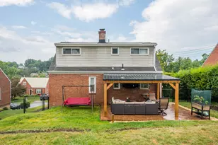 245 Lynn Dr, Pittsburgh, PA 15236 - Photo 10