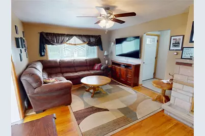 104 W Rockenstein Ave, Twp of But SW, PA 16001 - Photo 10