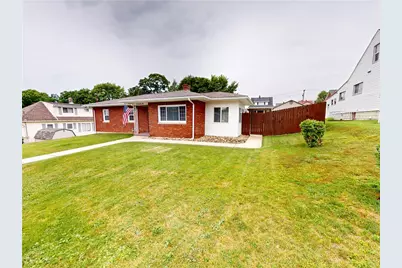 104 W Rockenstein Ave, Twp of But SW, PA 16001 - Photo 2