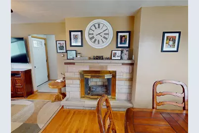 104 W Rockenstein Ave, Twp of But SW, PA 16001 - Photo 8