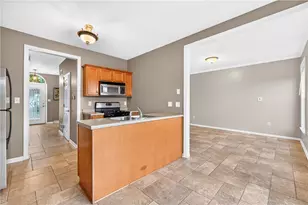 10555 Forest Hill Dr, Pittsburgh, PA 15090 - Photo 18