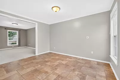 10555 Forest Hill Dr, Pittsburgh, PA 15090 - Photo 14