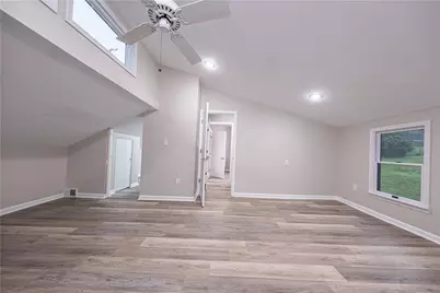 11690 Center St, Irwin, PA 15642 - Photo 22