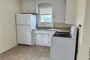 1413 Robbins Ave, Apollo Boro, PA 15673 - Photo 4