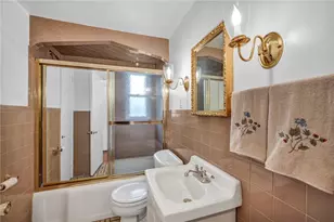 644 Somerville Dr, Scott Township, PA 15243 - Photo 18