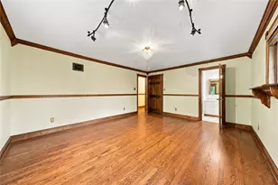 2488 Mt Royal Rd, Pittsburgh, PA 15217 - Photo 34